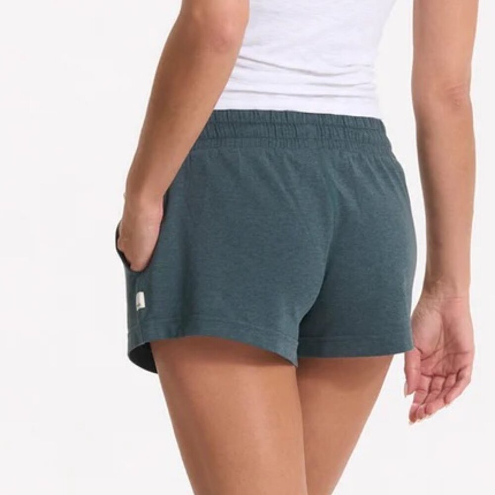 Vuori Halo Performance Short Women's DreamKnit Shorts, Heather Green - Picture 2 of 10